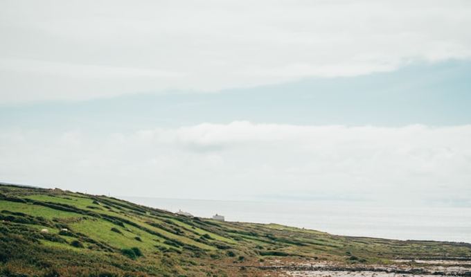 The Burren Way — Limestone Karst Explorer